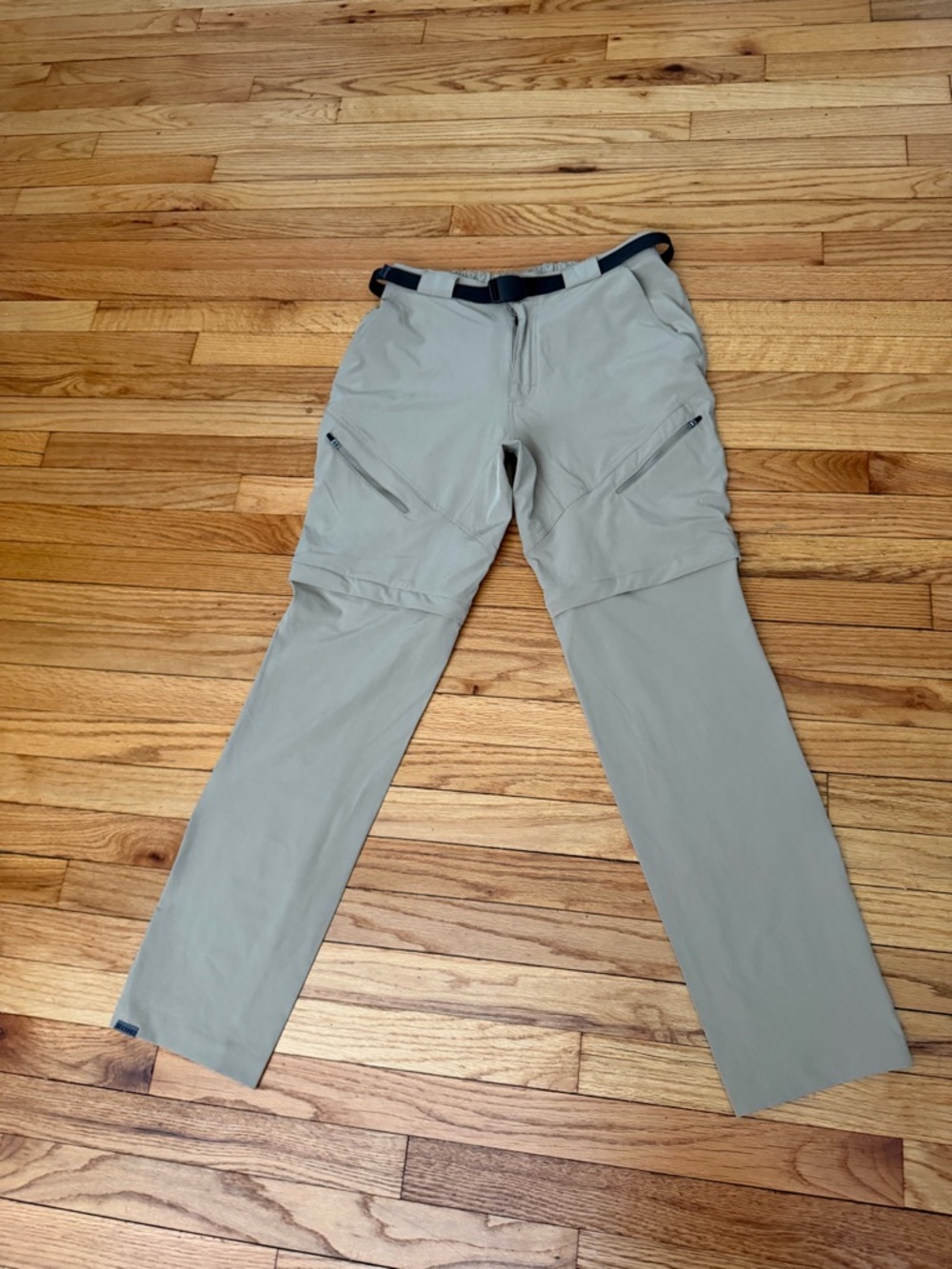 Zoic convertible hiking zip belt short Convertible Pants Taupe Sz L tan duraflex